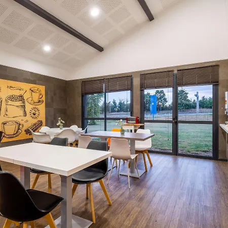 Western Portes D'aquitaine Agen Sud Hotell Le Passage (Lot-et-Garonne)