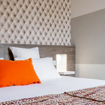 Hotell Western Portes D'aquitaine Agen Sud 3*