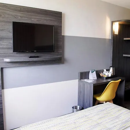 Western Portes D'aquitaine Agen Sud Hotell