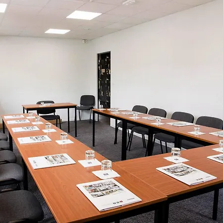 Hotell Western Portes D'aquitaine Agen Sud Le Passage (Lot-et-Garonne)