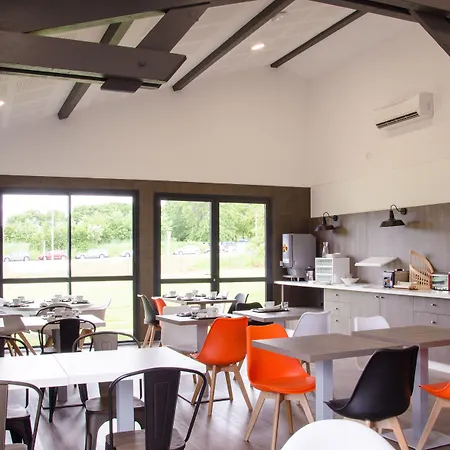 Western Portes D'aquitaine Agen Sud Hotell