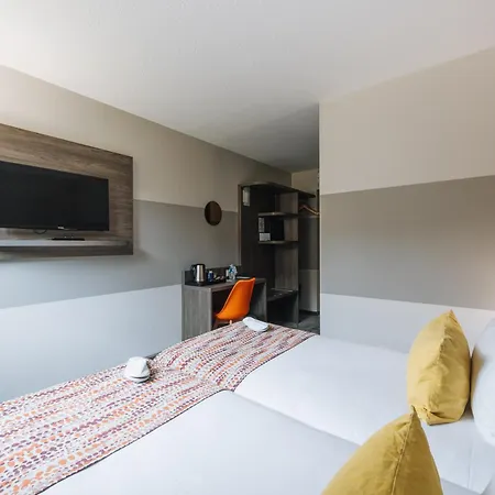 Western Portes D'aquitaine Agen Sud فندق