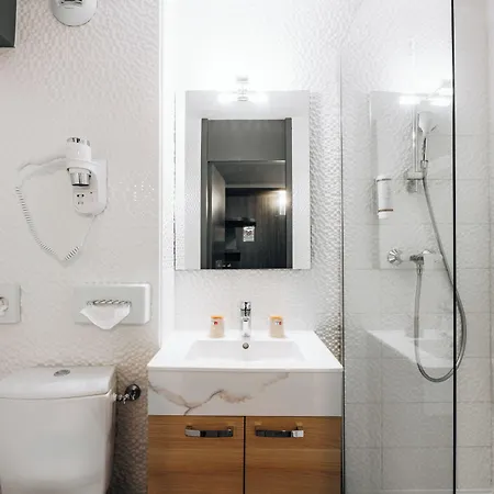 Western Portes D'aquitaine Agen Sud Hotel 3*