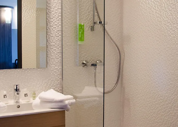 Hotel Best Western Hôtel Agen Le Passage, Agen Sud 3*